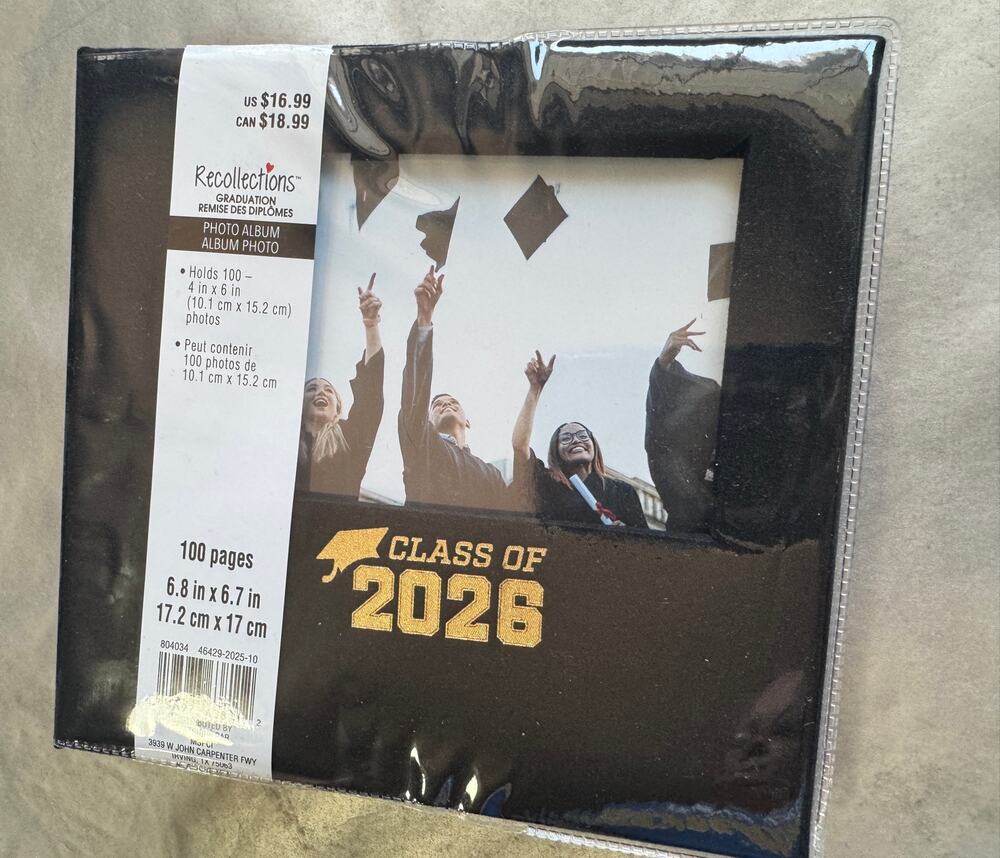 Recollections Class of 2026 Graduation Photo Album 100 Photos 4x6 NEW Sealed